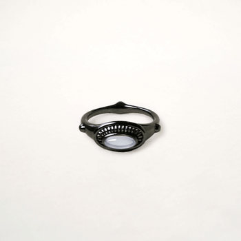 Pheme Ring [Black x White]