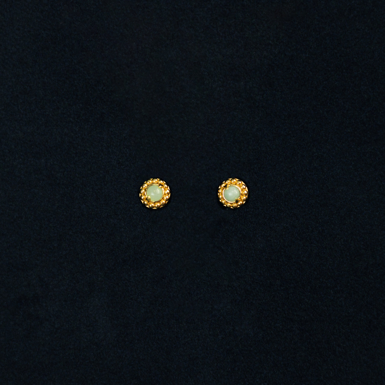 ASTRAIOS DOT EARRING [LIGHT GREEN]