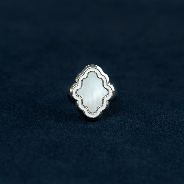 KUSUMA RING [WHITE]
