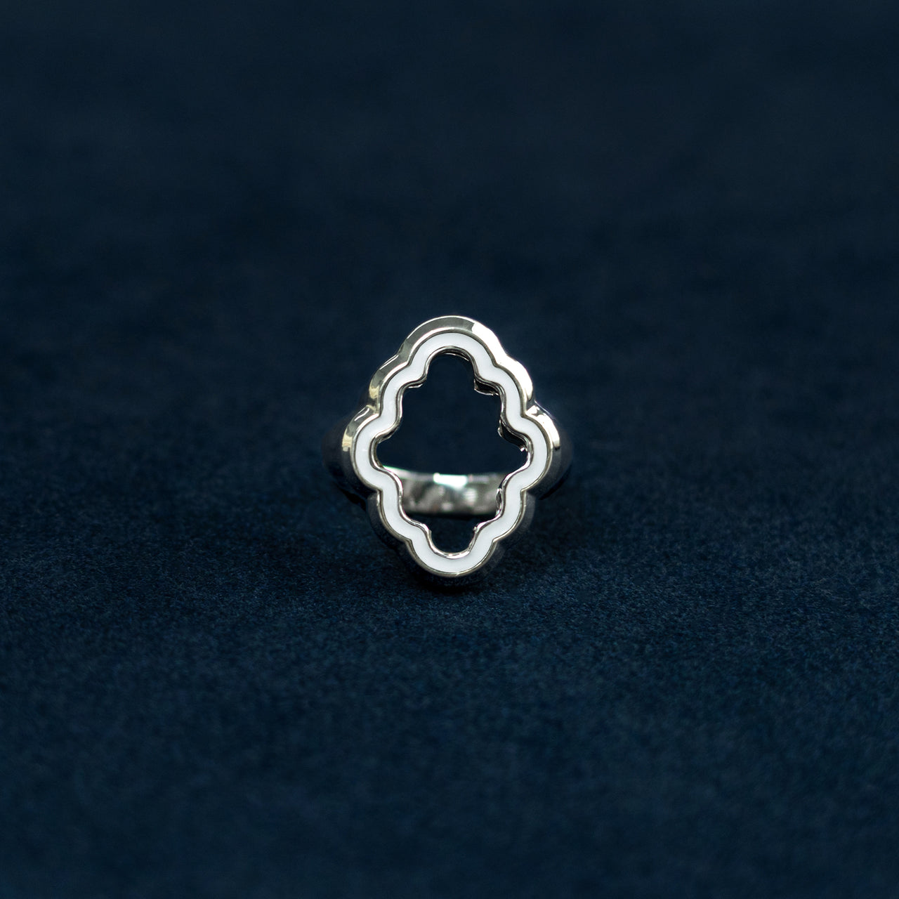 KUSUMA OPEN RING [WHITE]