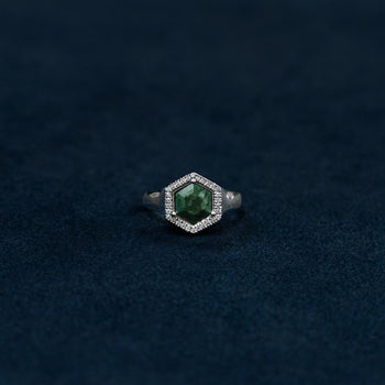 DHURI RING [DARK GREEN]