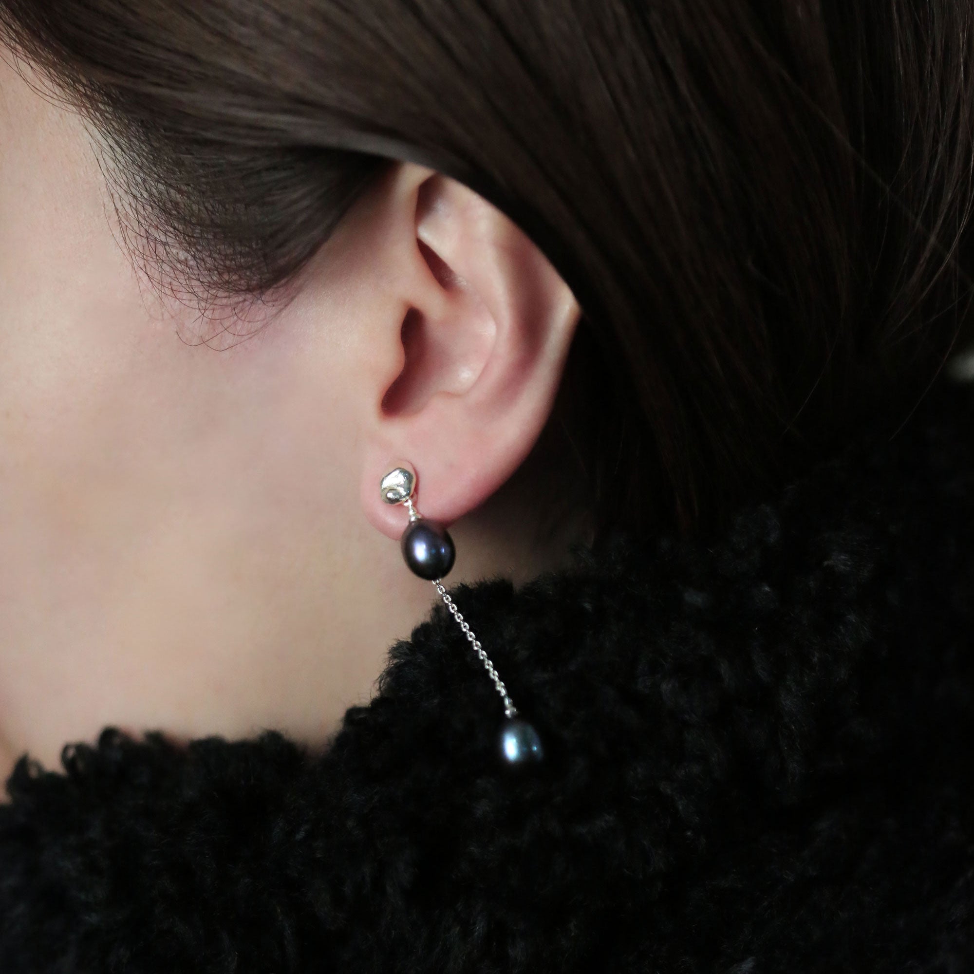 Queen Botrus Botrus Earring - OtanO-official.com