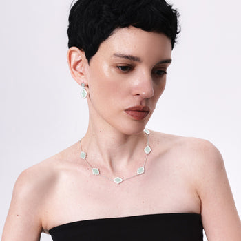 KUSUMA EARRING [LIGHT GREEN]