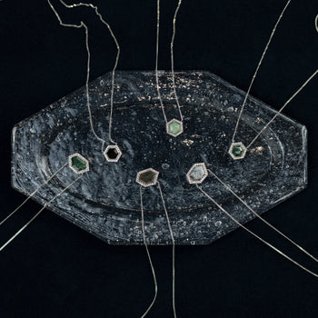 DHURI NECKLACE [GRAY]