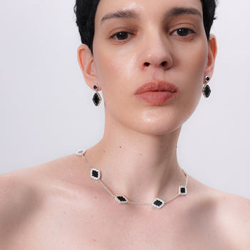 STRI NECKLACE [BLACK]