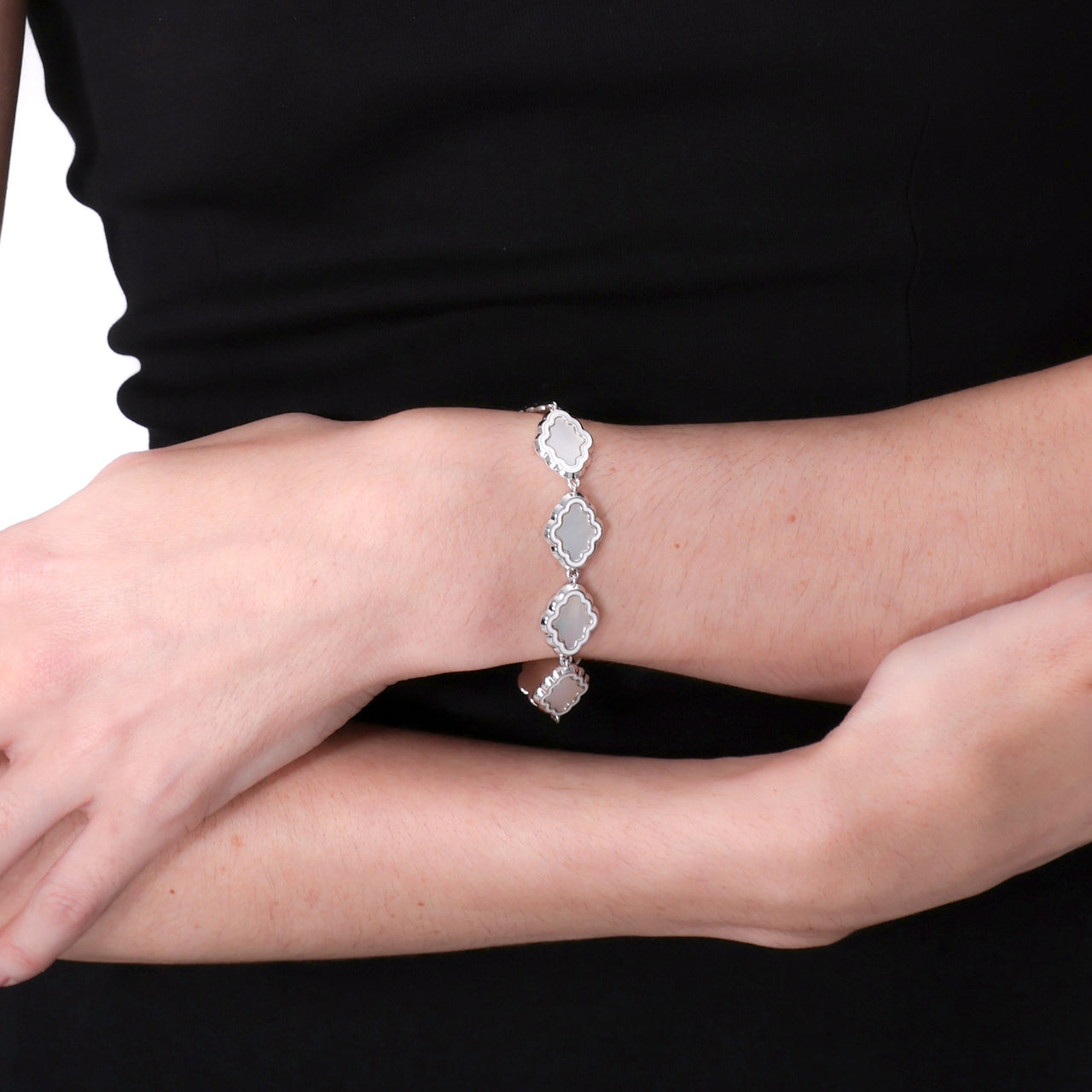 KUSUMA BRACELET [WHITE]