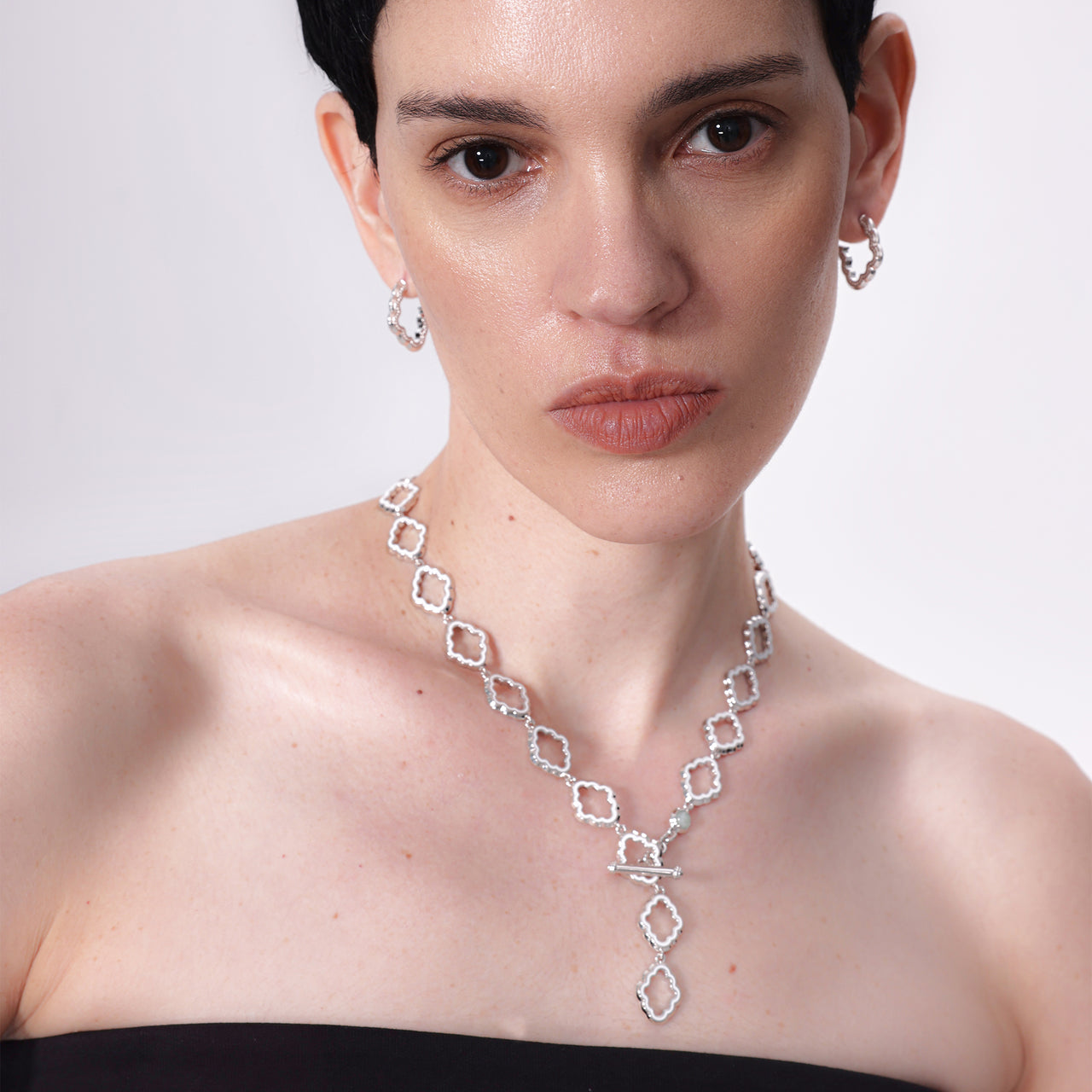 KUSUMA NECKLACE [WHITE]