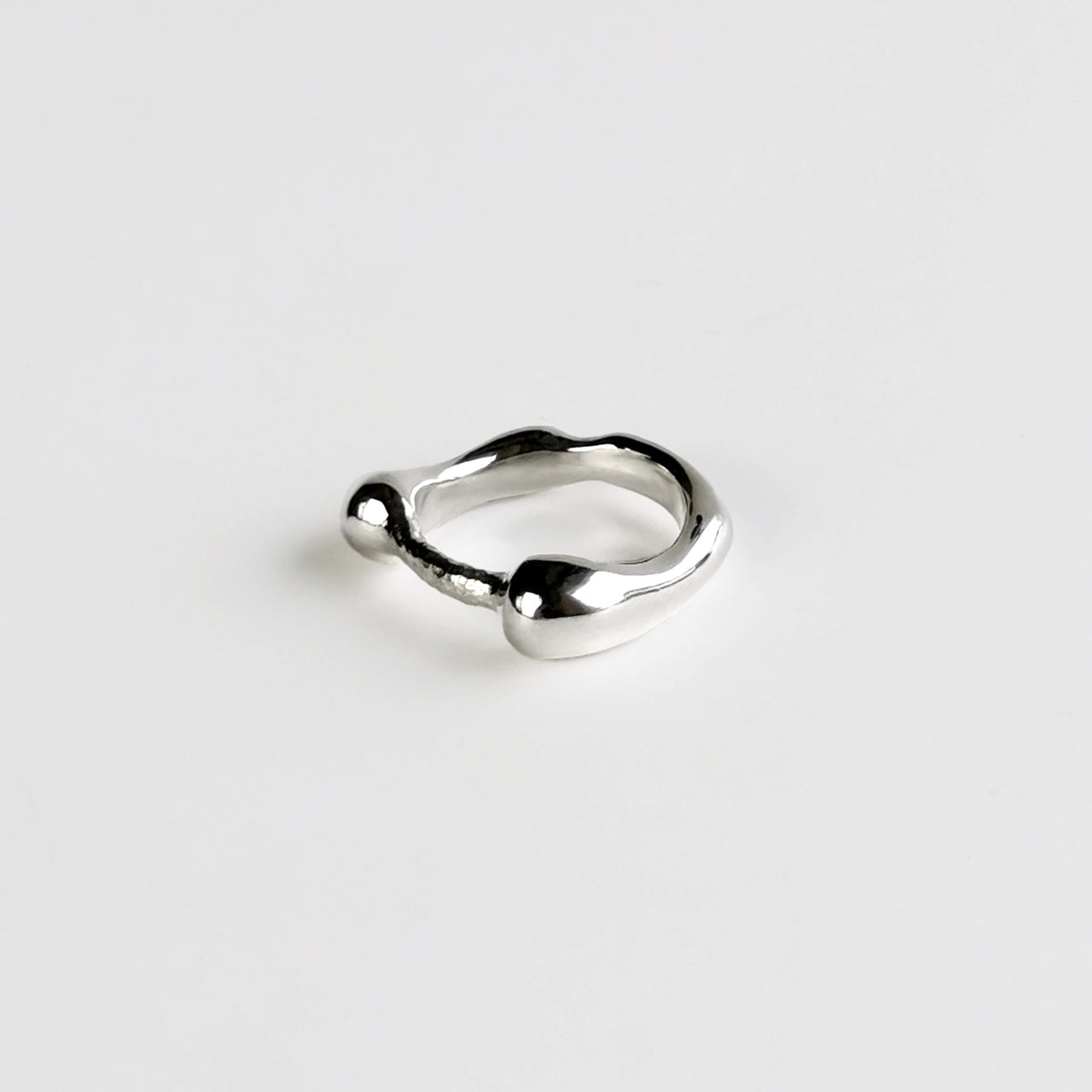 The Bar ring